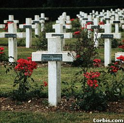 war-cemetery.jpg (23791 bytes)